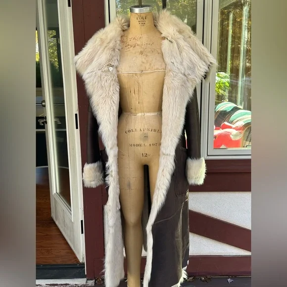 Ralph Lauren 100% sheep skin shearling coat - Picture 8 of 9